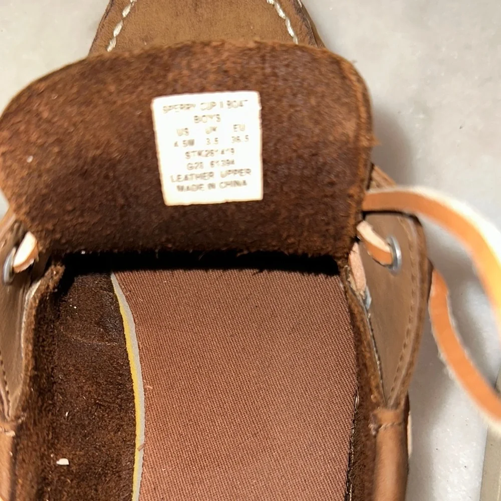 Sperry Brown‎ Leather Boat Shoes Classic Design